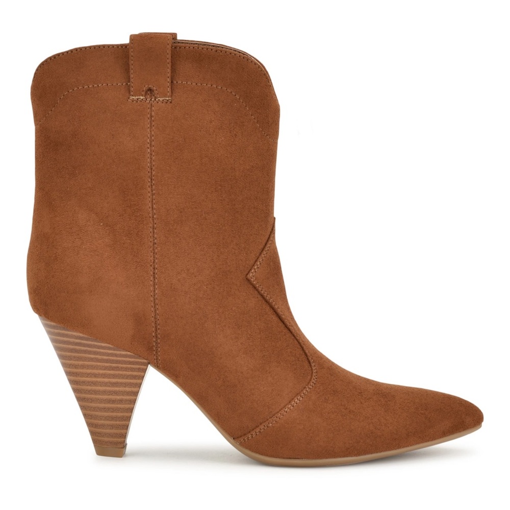 NIB Nine West Cindra Heeled Ankle Boots Brown Size 9.5